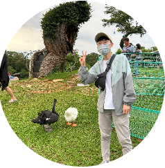 邱○怡